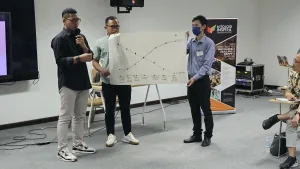Business Strategy Strategi bisnis dalam Project Management dengan Blue Ocean Shift